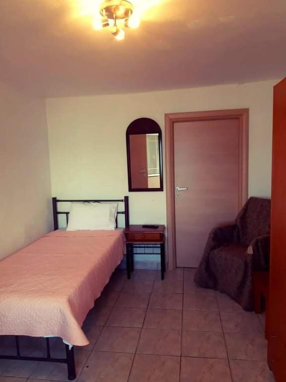 The Blue Pearl Apartment Prinos  Bagian luar foto